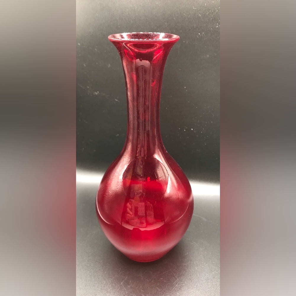 9" red Handblown glass vase